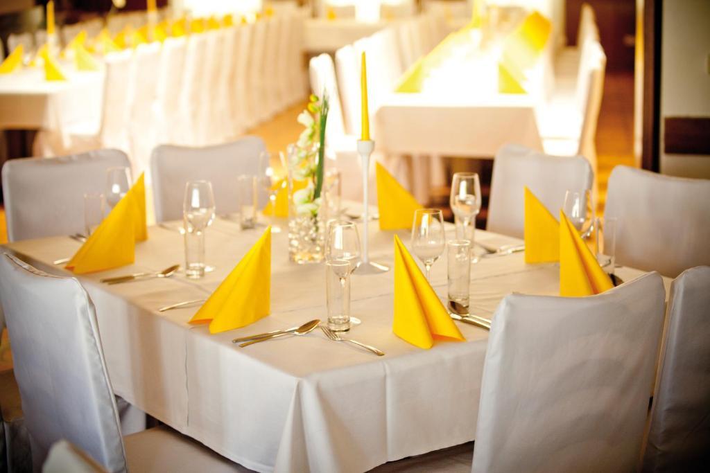 Hotel Restaurant Florianihof ماترسبرغ المظهر الخارجي الصورة